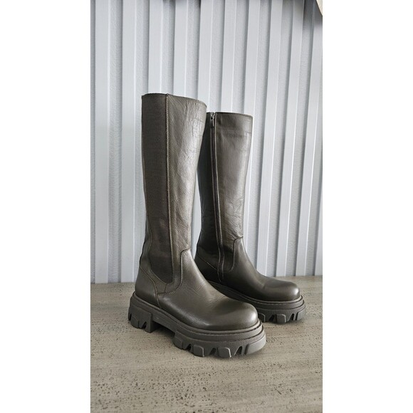 Steve Madden Wayde Tall Leather Lug Sole Boots – Women’s Size 6M – Olive Green - Picture 2 of 8